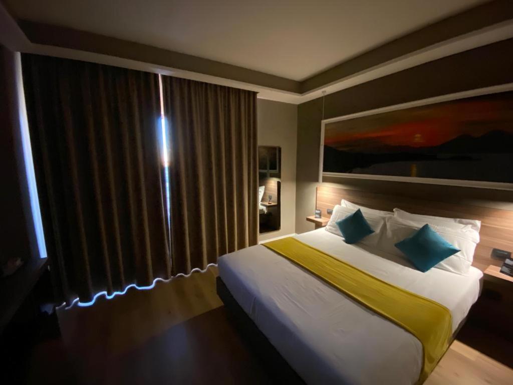 7Th Floor Suite Naples Luaran gambar