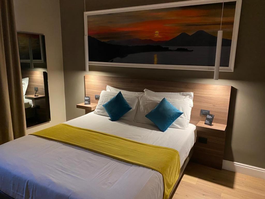 7Th Floor Suite Naples Luaran gambar